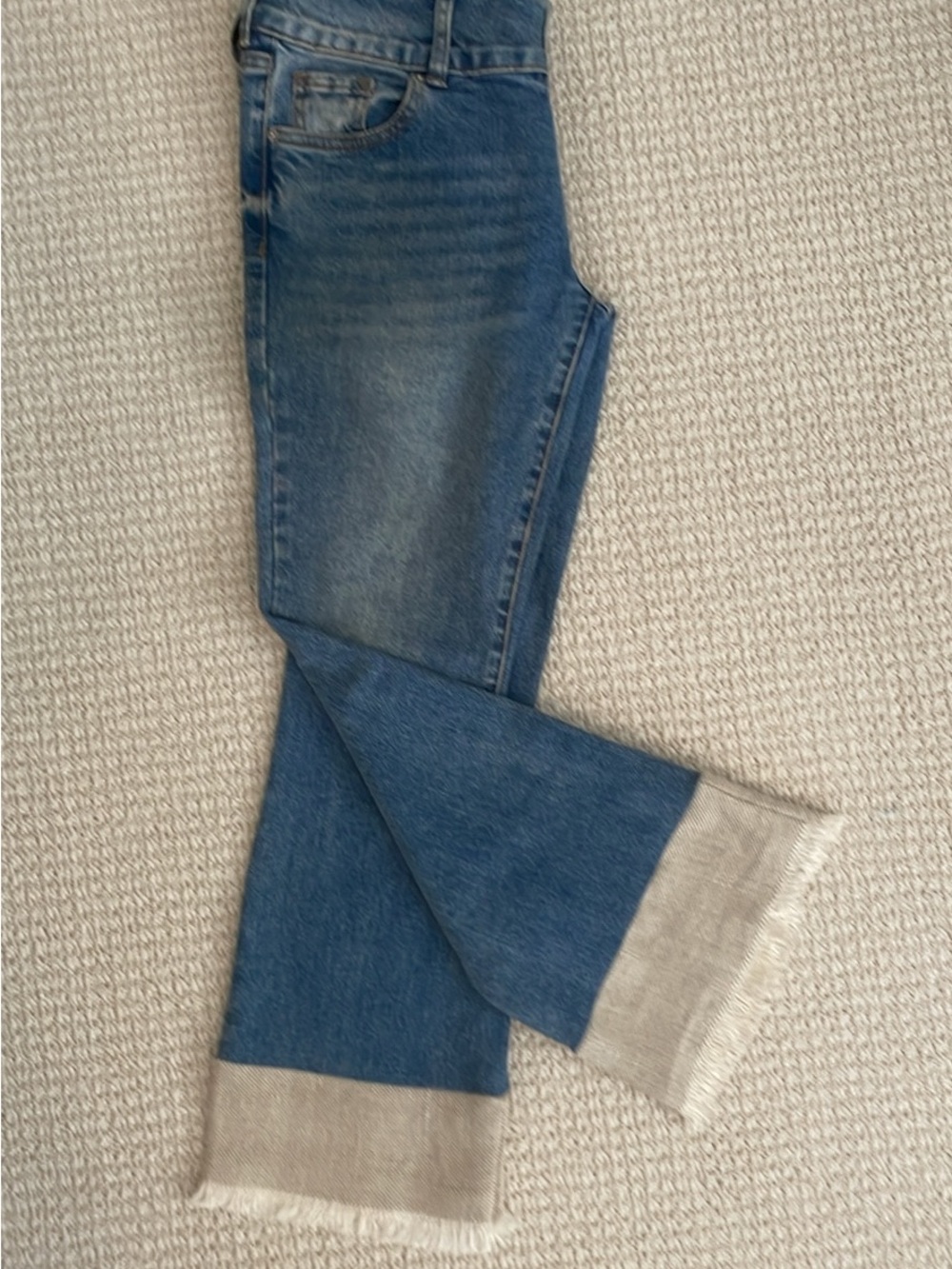 PacSun Straight-Leg Jeans in Blue Denim with Natural Frayed Cuffs